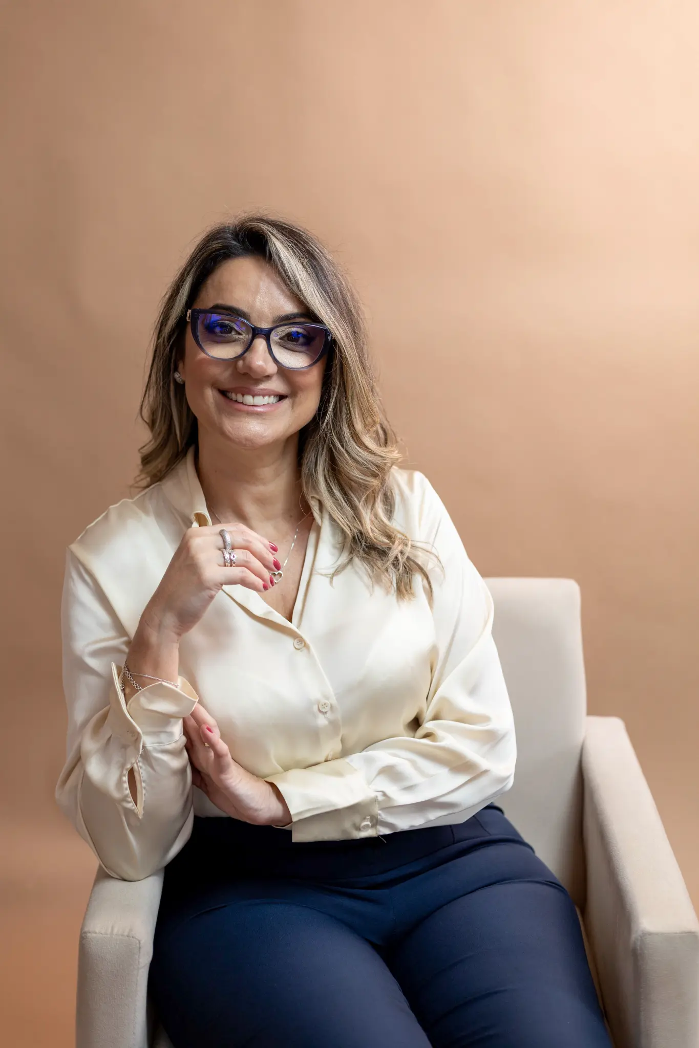 Foto de Etiene Soares, professora do curso de estimulação cognitiva em idosos